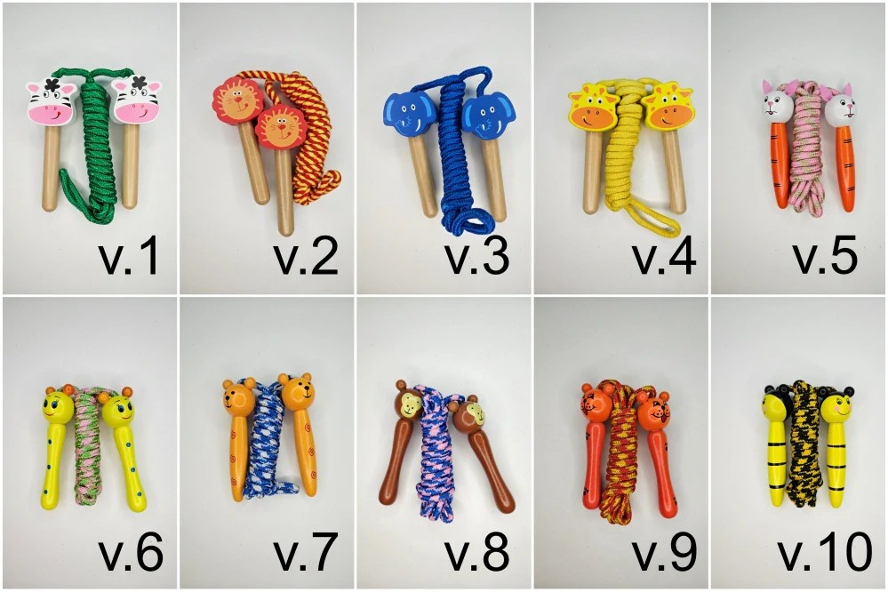 Dětské švihadlo s dřevěnou rukojeťí