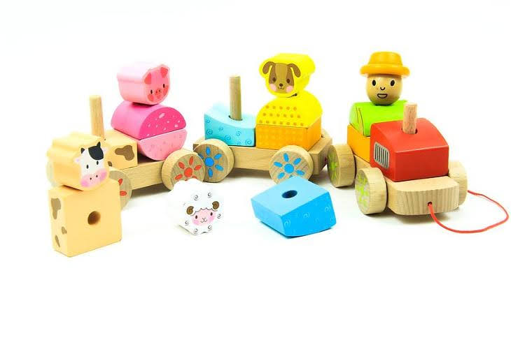 Dřevěný vlak / zvířátka 